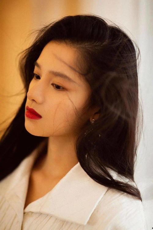 娱乐吃瓜张婧仪视频大全